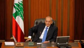 المكتب الاعلامي لرئيس مجلس النواب نبيه بري: رئيس المجلس لم يدلِ اليوم بأي موقف او تصريح وكل ما يتم تداوله عن لسانه عار عن الصحة جملة وتفصيلًا