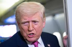 رئيس البرلمان الإيرانيّ: تحرُّكات ترمب المتهوّرة تجرّ أمريكا إلى جحيم يشمل كلّ عائلة فيه