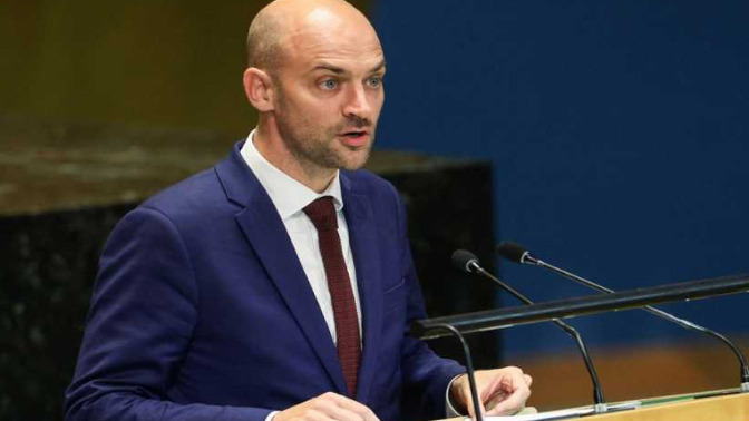 وزير الخارجية الفرنسي: نعارض أي ضربة للبنى التحتية المدنية في إيران