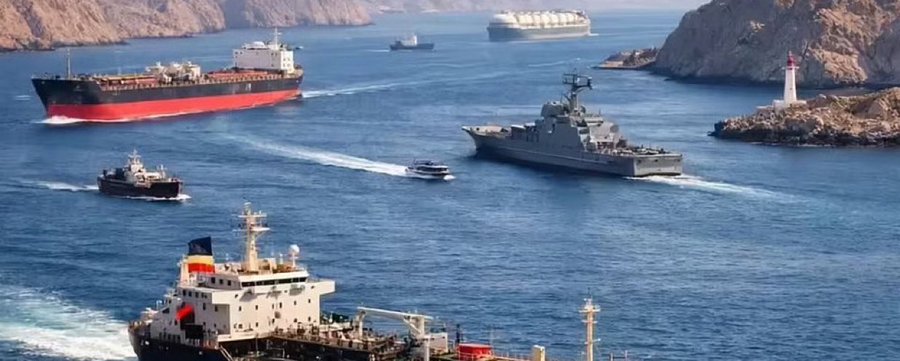 مصدر إيراني كبير لرويترز: طهران تطالب بموجب أي اتفاق سلام دائم برسوم على السفن التي تعبر مضيق هرمز