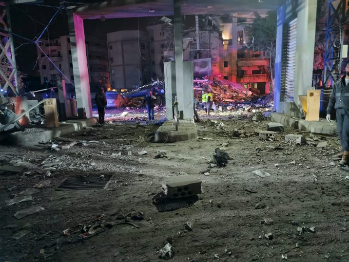 غارة استهدفت مدخل مستشفى حيرام قبل قليل  في صور