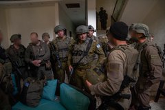 رئيس الأركان الاسرائيلي في جولة في أطراف بنت جبيل