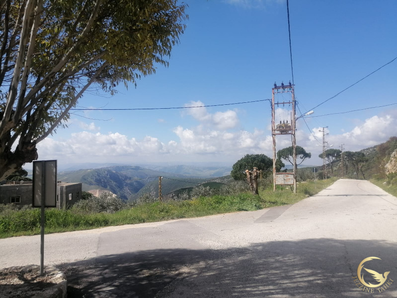 أفاد مراسل جزين تحكي جوني كيوان عن غارة على يحمر الشقيف