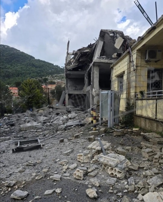 المنزل الذي تعرض للاستهداف في عرمتى