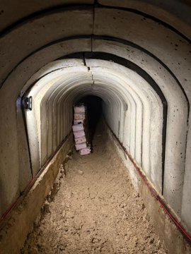 أدرعي: قوات وحدة يهلوم الهندسية ولواء 7 دمرت مسارًا تحت أرضي تابع لحزب الله الإرهابي في جنوب لبنان