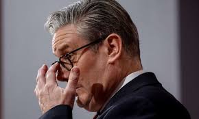 رئيس وزراء بريطانيا: تهديد الحضارة الإيرانية أمر خاطئ