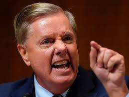 السيناتور ليندسي غراهام: موافقتنا على وقف مؤقت لعمليات التخصيب في إيران بدلاً من الحظر التام ستكون خطأ