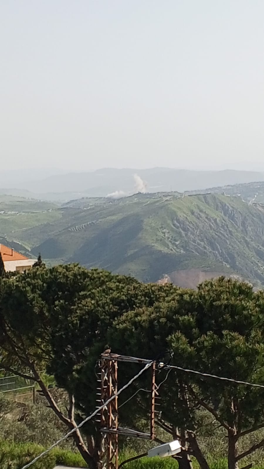 أفاد مراسل جزين تحكي جوني كيوان عن غارة على دبين