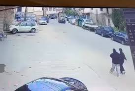 قطع عدد من الطرقات في بيروت احتجاجا على اشكال ساقية الجنزير