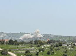 الطيران الحربي الإسرائيلي أغار مستهدفًا محيط جسر القعقعية