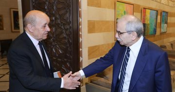 سلام بحث مع لودريان في نتائج مفاوضات واشنطن