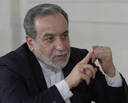 عراقجي: أوضحت خلال مكالمات مع كايا كالاس ولافروف أن ما فعله "المتطفل" زيلينسكي "لا يمكن أن يمر دون رد"