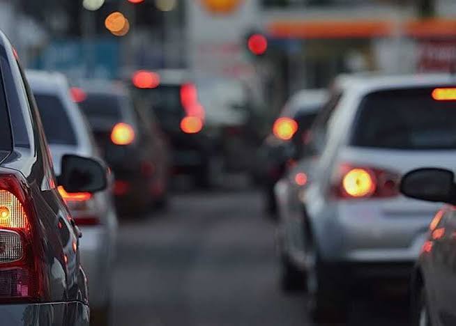 تحويل السير على الطريق البحرية من جونية باتجاه بيروت اعتبارًا من الساعة 23:00